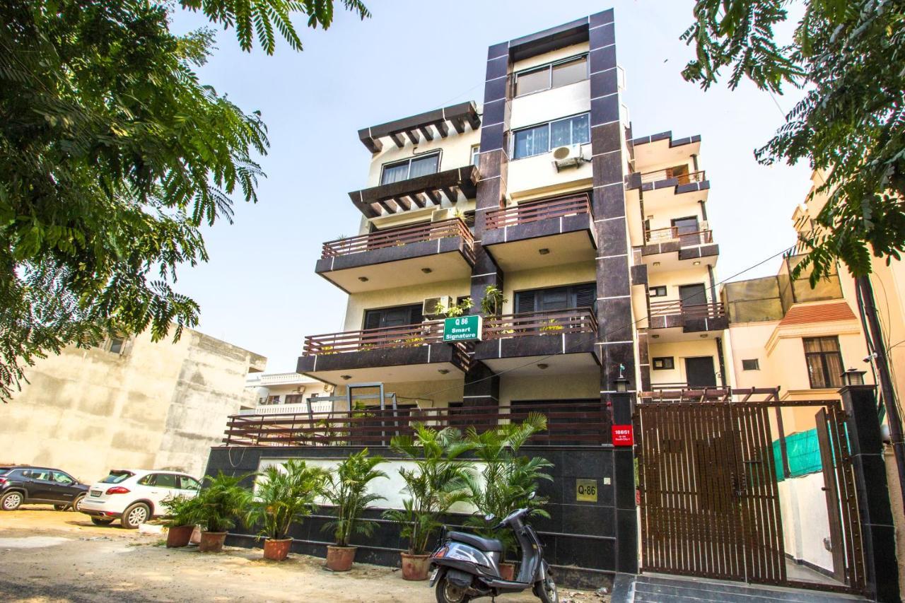 Fabhotel Signature Cyber Park Delhi  Bagian luar foto